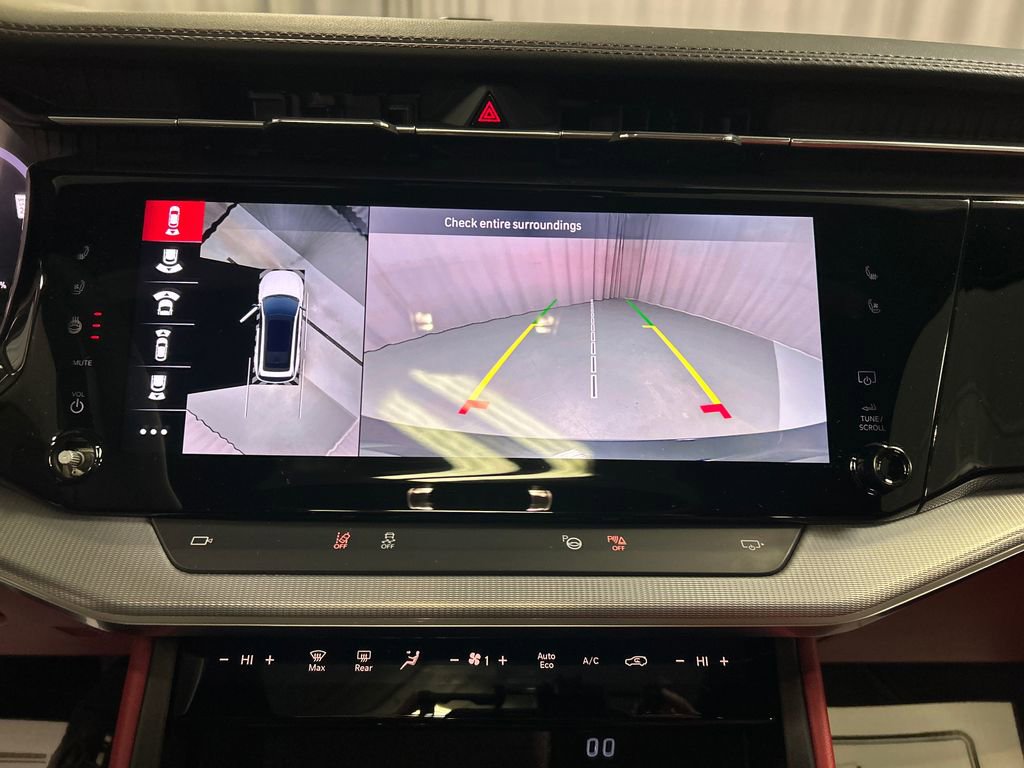 Used 2024 Jeep Wagoneer Launch Edition image 18