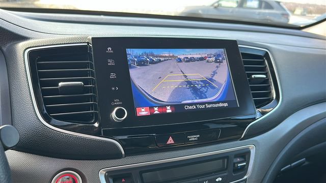 Used 2023 Honda Ridgeline Sport image 15