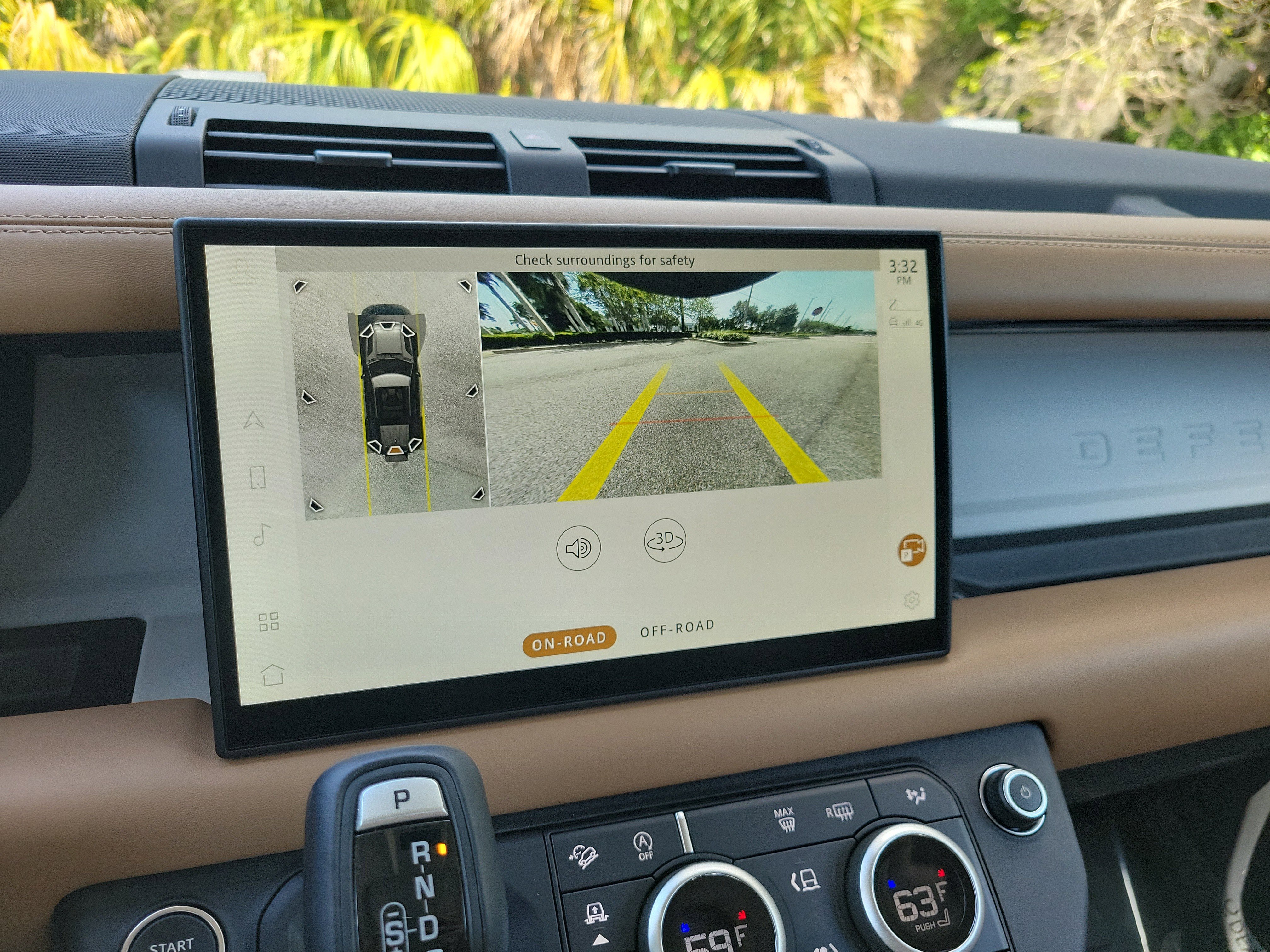 Used 2025 Land Rover Defender 110 S AWD/4WD image 23