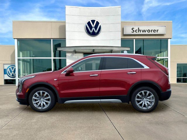 Used 2019 Cadillac XT4 Premium Luxury AWD/4WD image 1