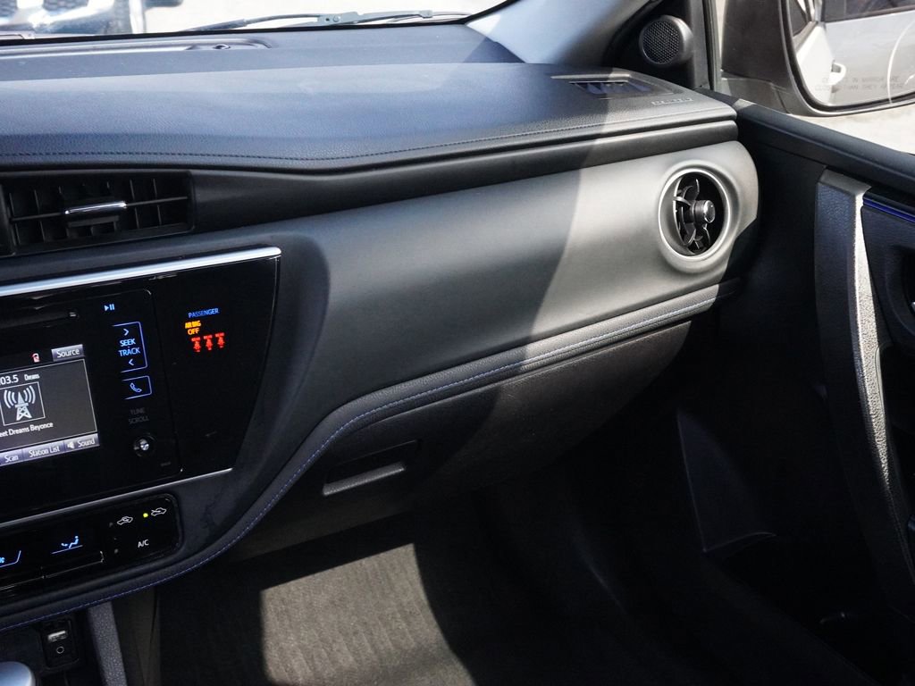 Used 2019 Toyota Corolla SE image 27