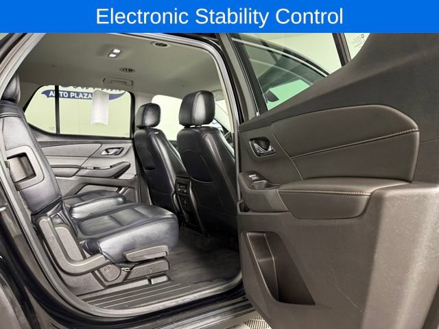Used 2018 Chevrolet Traverse LT w/ LPO, Floor Liner Package image 18