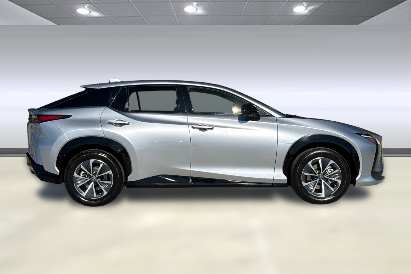 Used 2023 Lexus RZ 450e Premium w/ Technology Package image 7