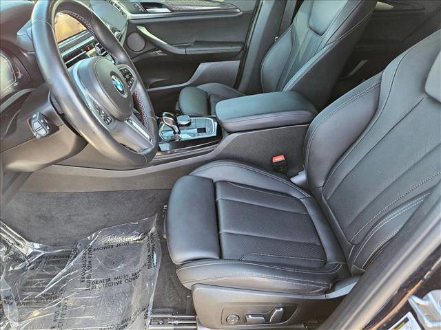 Used 2024 BMW X4 M40i AWD/4WD image 17