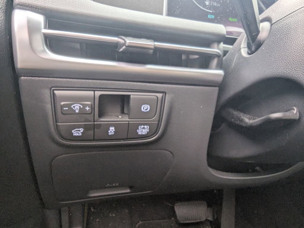 Certified 2025 Hyundai Tucson SEL image 25