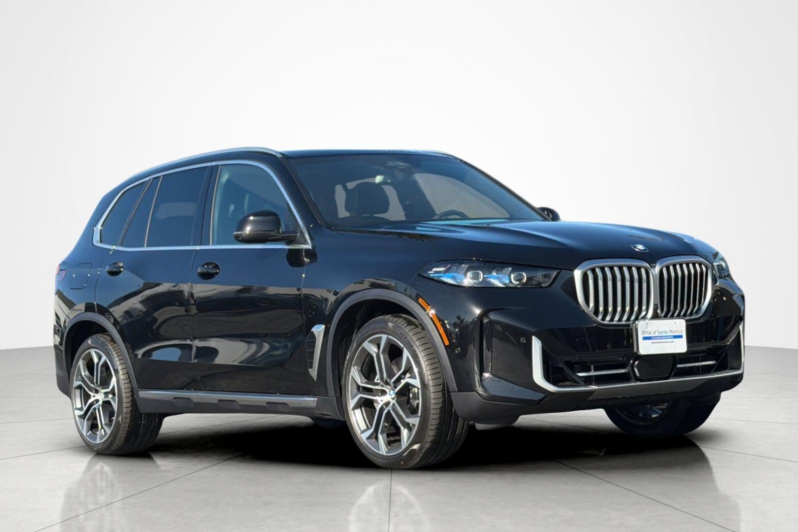 New 2026 BMW X5 xDrive40i w/ Climate Comfort Package AWD/4WD image 7