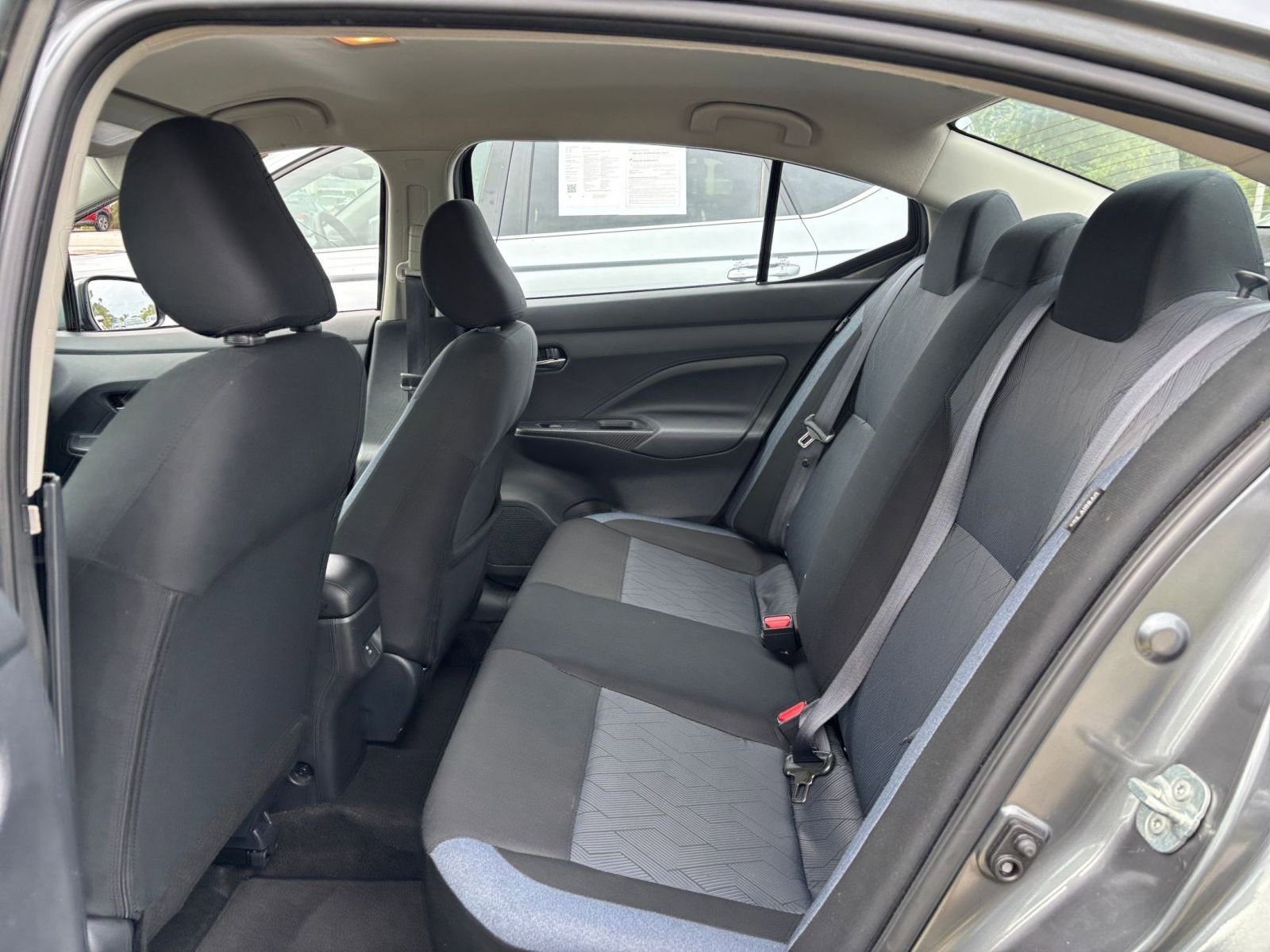 Used 2025 Nissan Versa SV FWD image 25