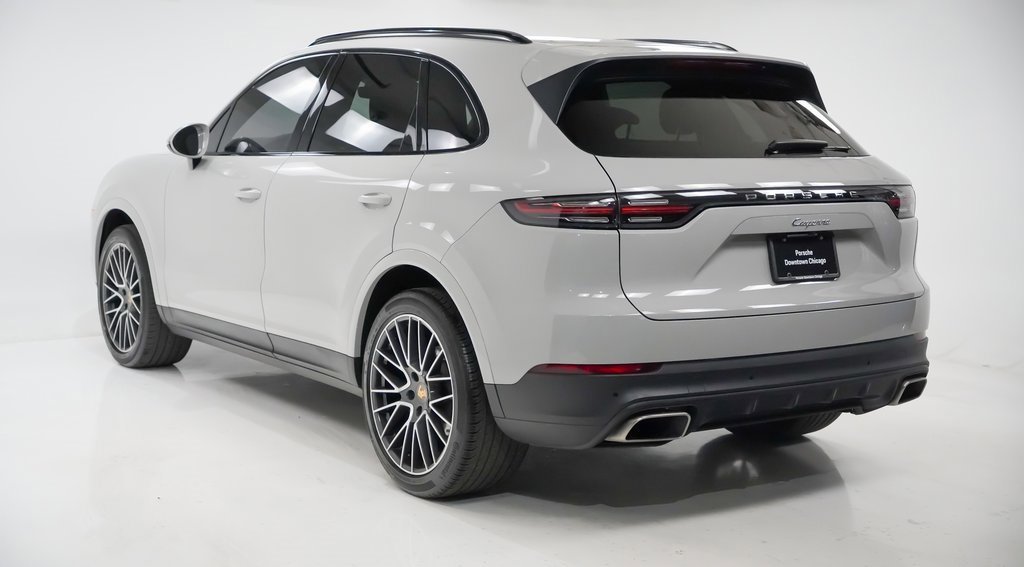 Used 2023 Porsche Cayenne image 3