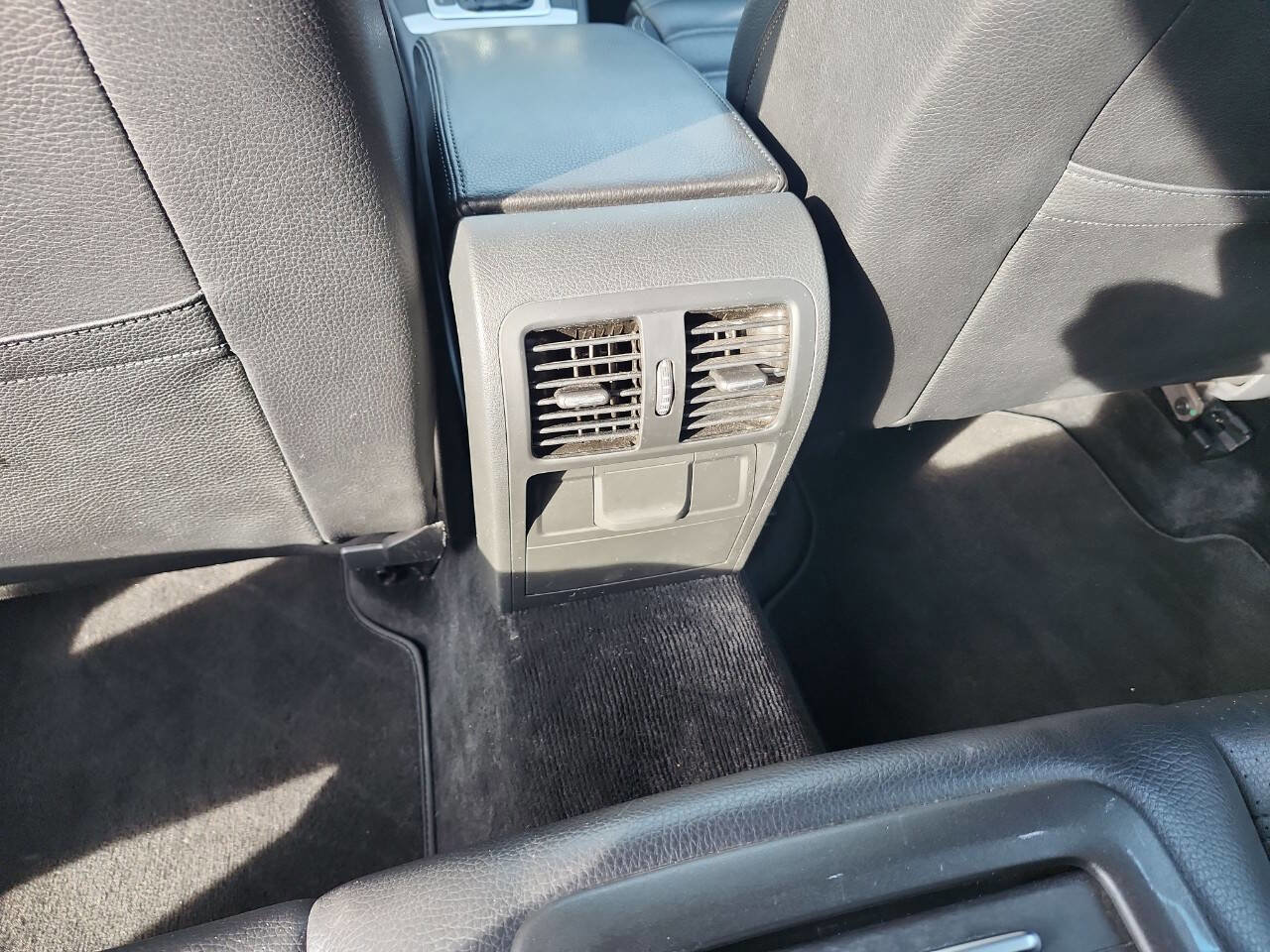 Used 2012 Volkswagen CC R-Line image 26