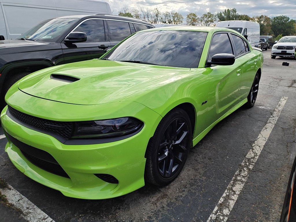 Used 2023 Dodge Charger R/T w/ Blacktop Package RWD image 1