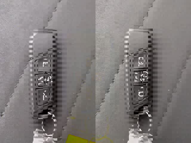 Used 2022 Volkswagen Taos SE image 36