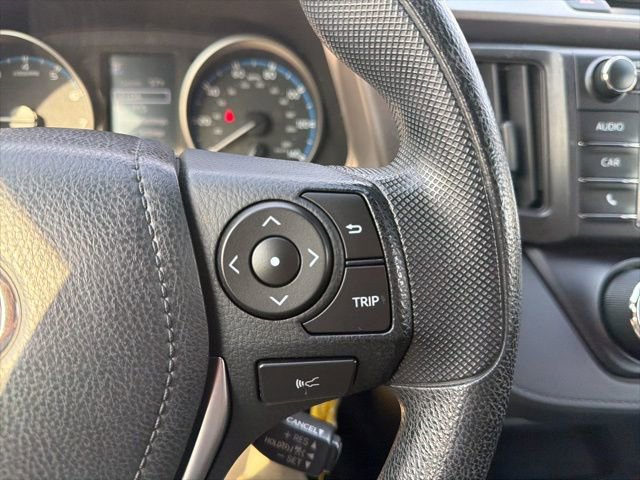 Used 2018 Toyota RAV4 LE w/ All Weather Liner Package image 15