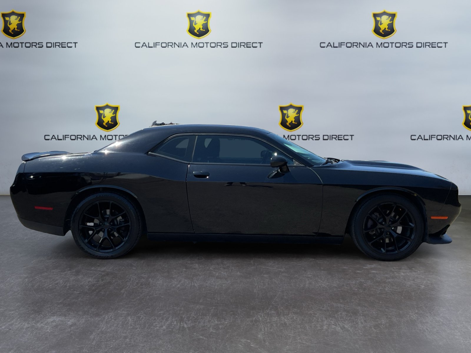 Used 2020 Dodge Challenger GT RWD image 4