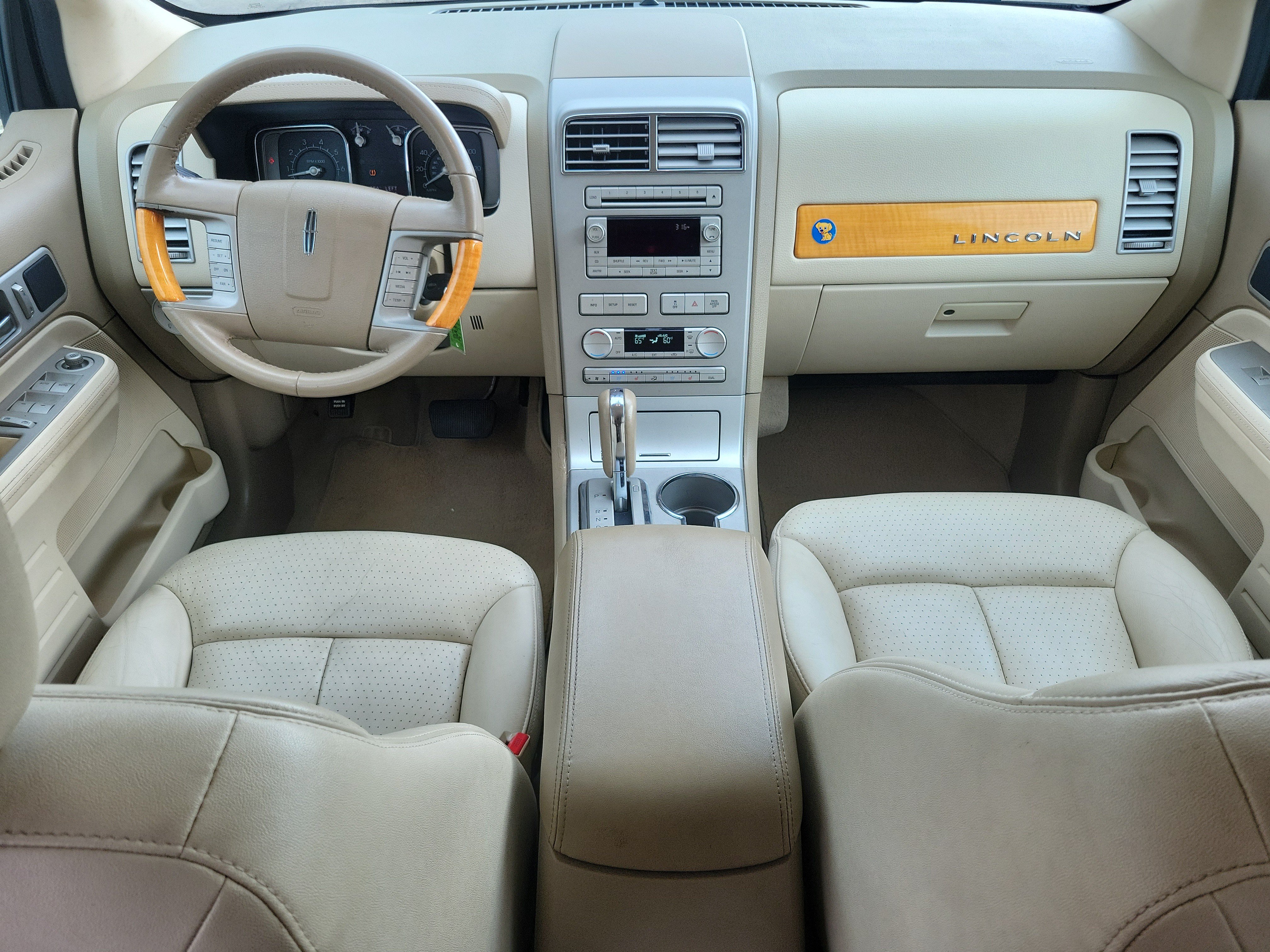 Used 2007 Lincoln MKX 2WD image 10