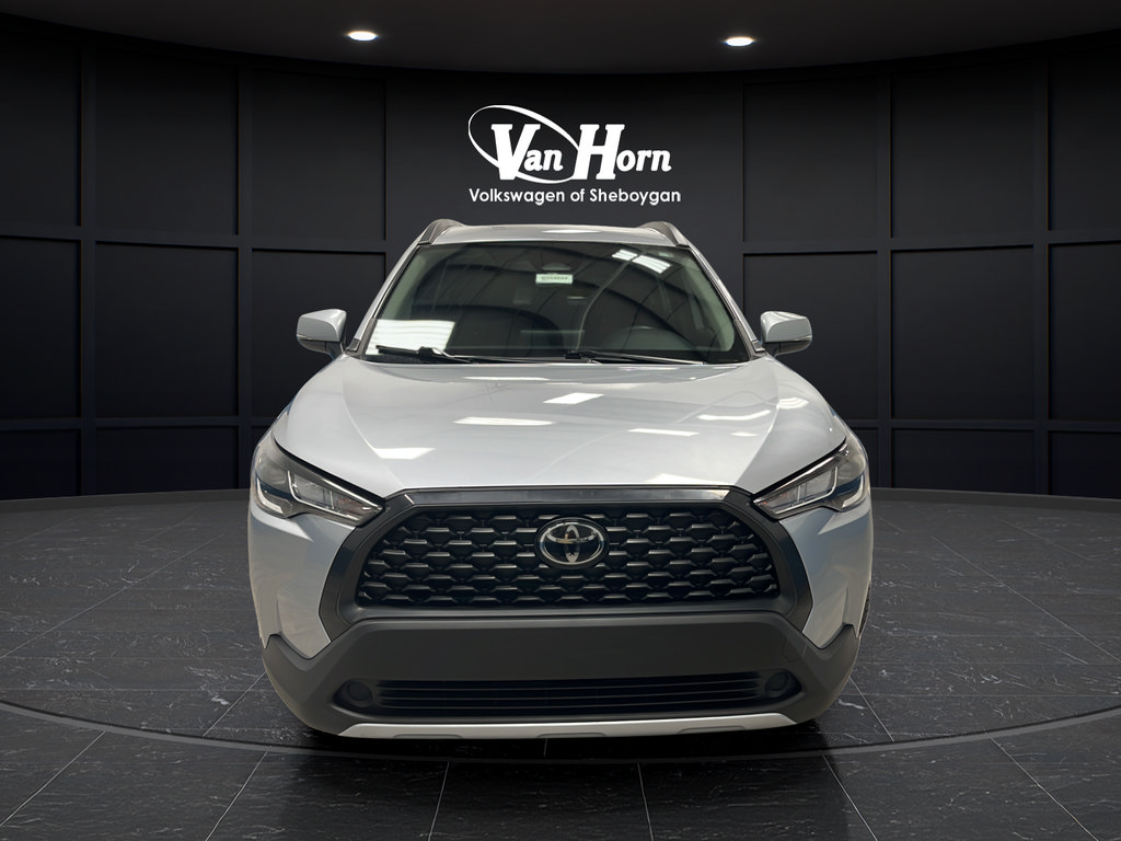 Used 2023 Toyota Corolla Cross LE FWD image 8