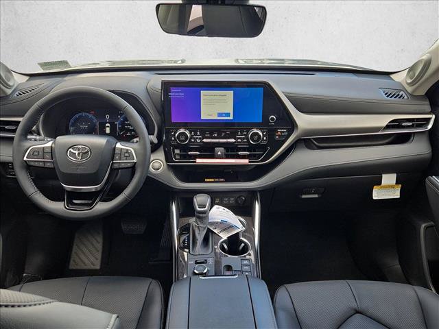 New 2026 Toyota Highlander Limited AWD/4WD image 15