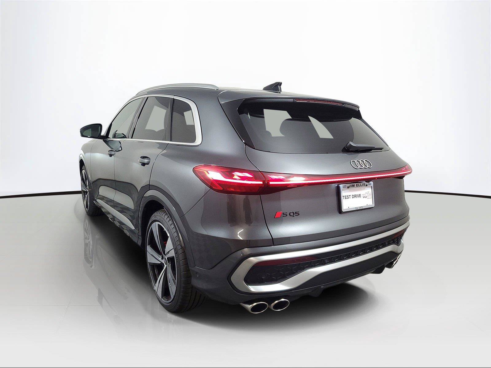 New 2026 Audi SQ5 Prestige AWD/4WD image 4