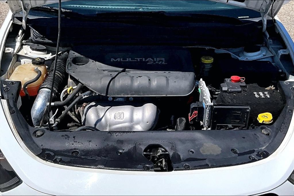 Used 2015 Dodge Dart SXT FWD image 10