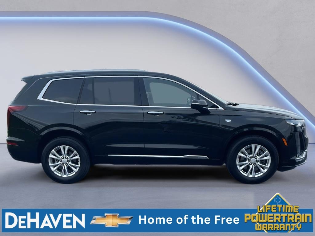 Used 2024 Cadillac XT6 Luxury w/ LPO, Floor Liner Package AWD/4WD image 7