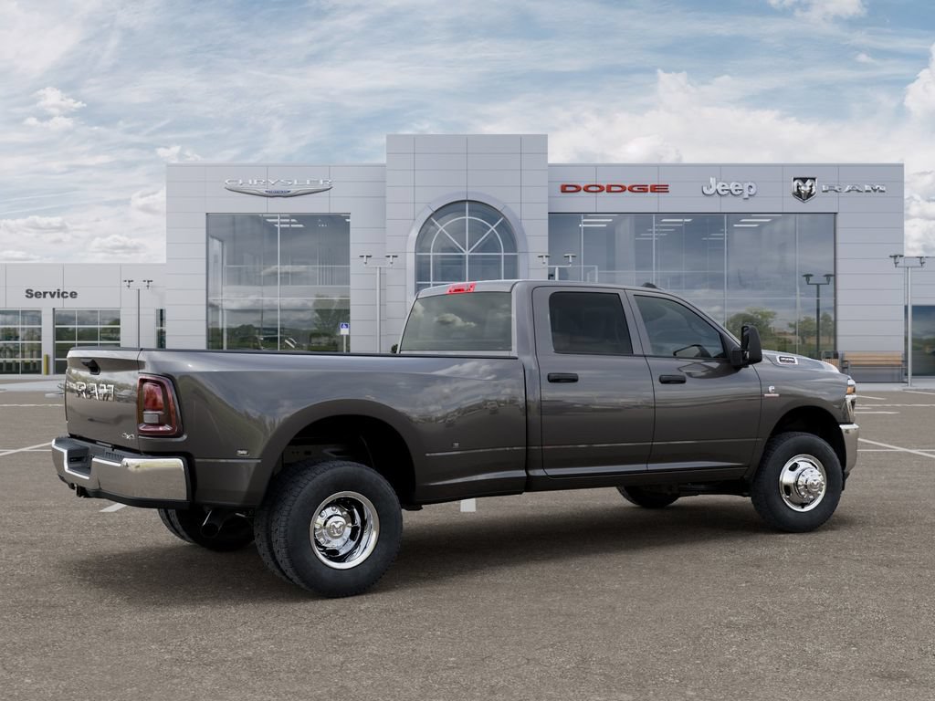 New 2026 RAM 3500 Tradesman AWD/4WD image 4