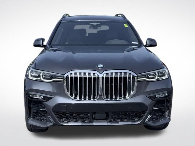 Used 2019 BMW X7 xDrive50i w/ M Sport Package AWD/4WD image 2