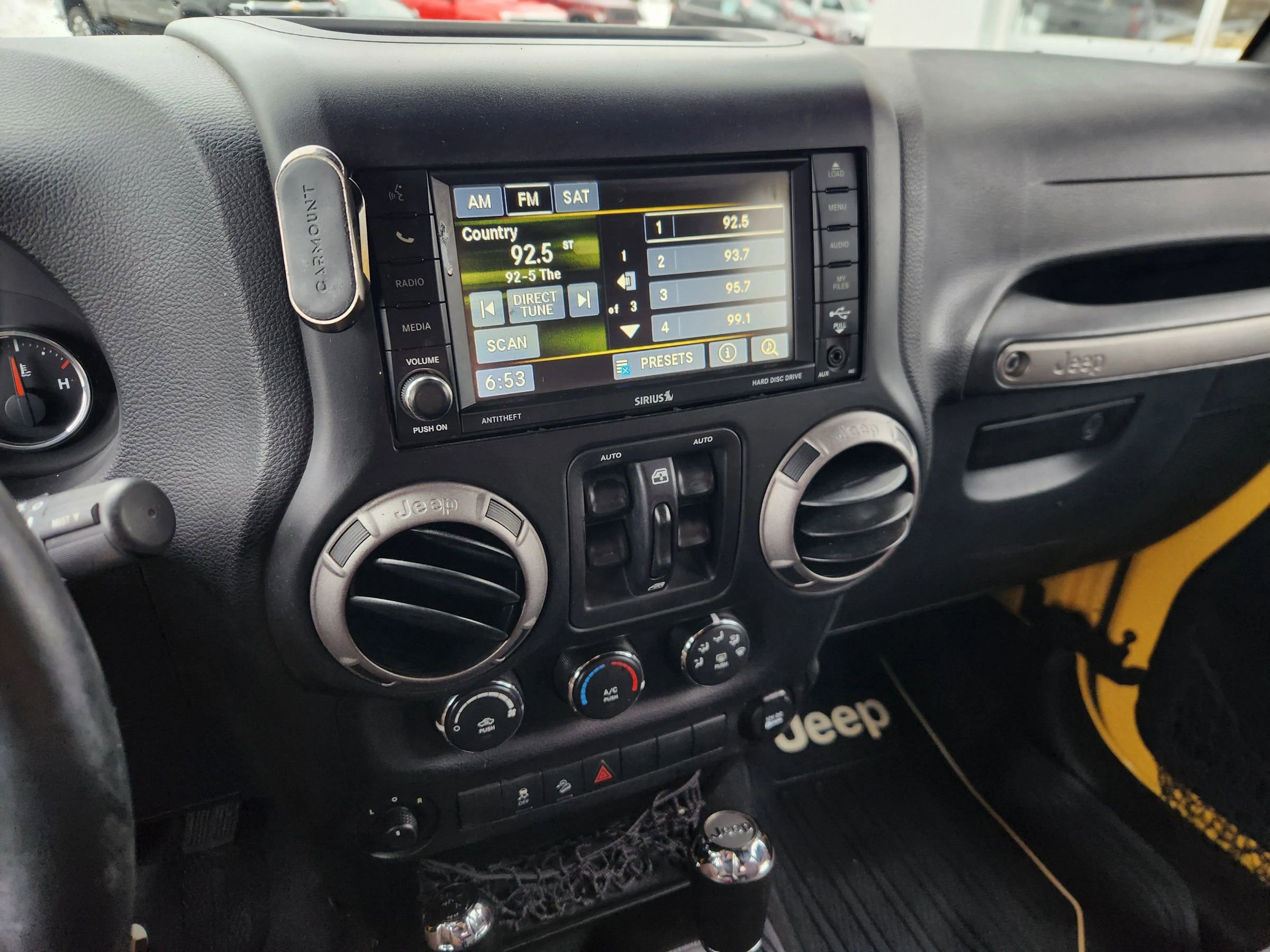 Used 2015 Jeep Wrangler Unlimited Sport w/ Quick Order Package 24S image 32