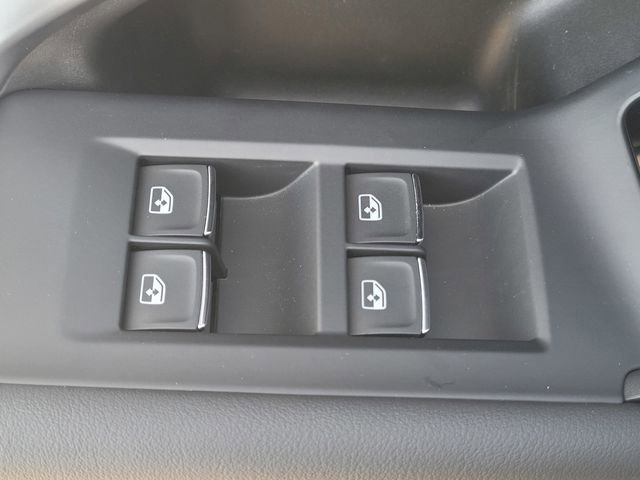 Used 2025 Audi Q5 Premium Plus w/ Premium Plus image 13