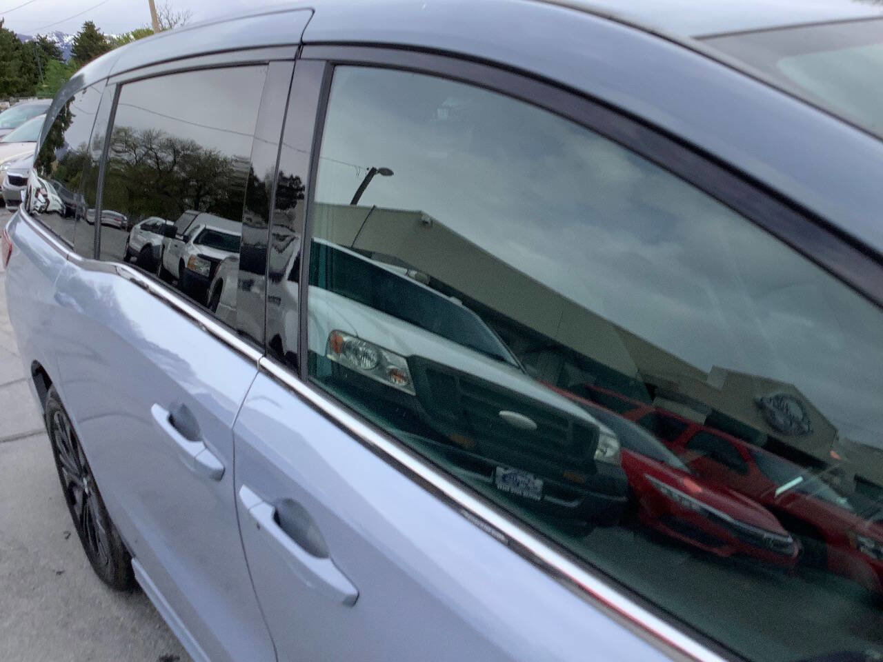 Used 2025 Honda Odyssey Sport-L image 25