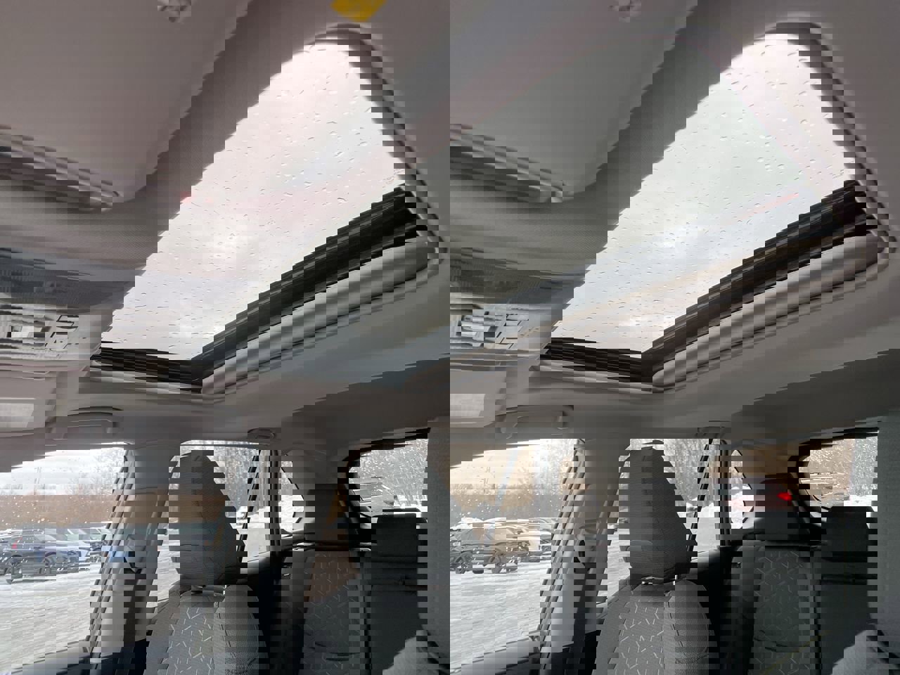 Used 2020 Toyota RAV4 XLE image 21