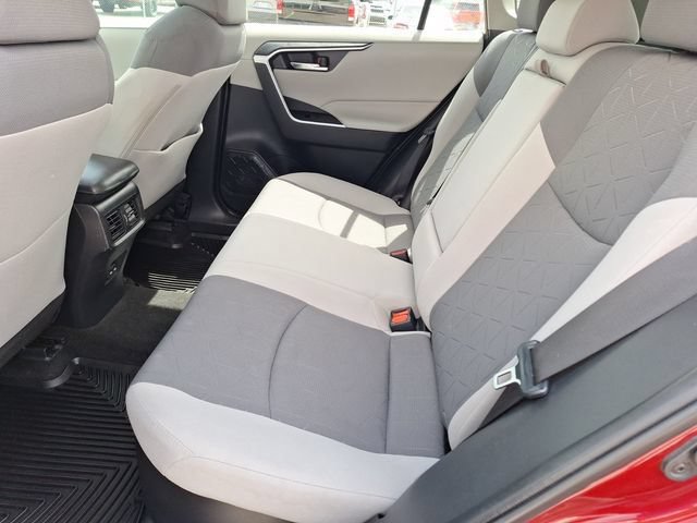 Used 2022 Toyota RAV4 XLE w/ Convenience Package AWD/4WD image 30