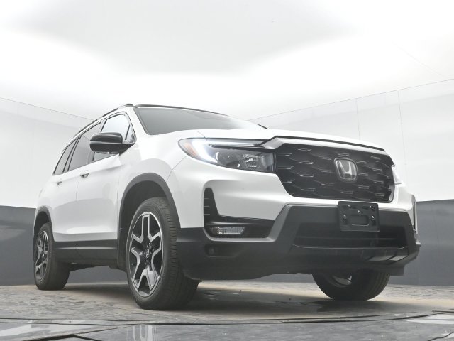 Used 2023 Honda Passport Elite image 28