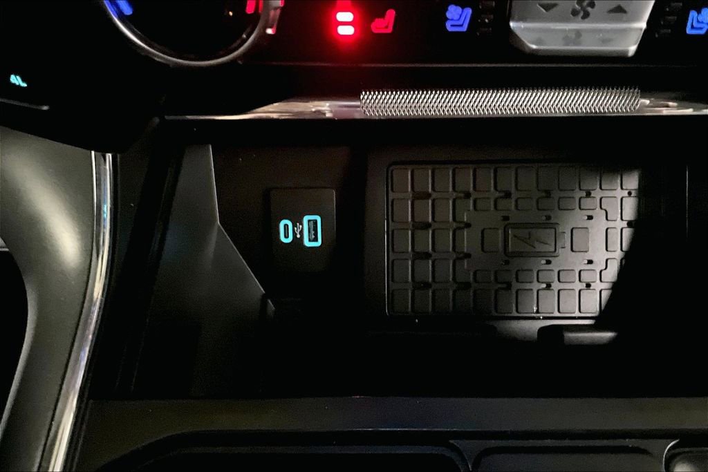 Certified 2023 Ford F150 Lariat w/ Equipment Group 502A High image 24