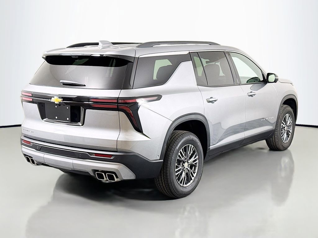 New 2026 Chevrolet Traverse LT w/ Enhanced Driving Package image 7