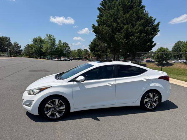 Used 2014 Hyundai Elantra Limited w/ Option Group 03 FWD image 8