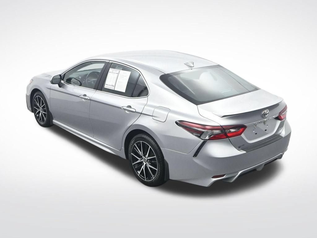 Used 2022 Toyota Camry SE FWD image 35