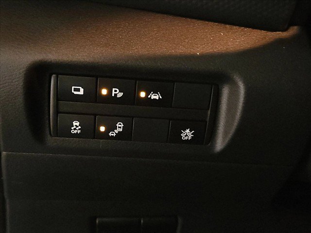 Used 2021 Nissan Kicks S FWD image 23