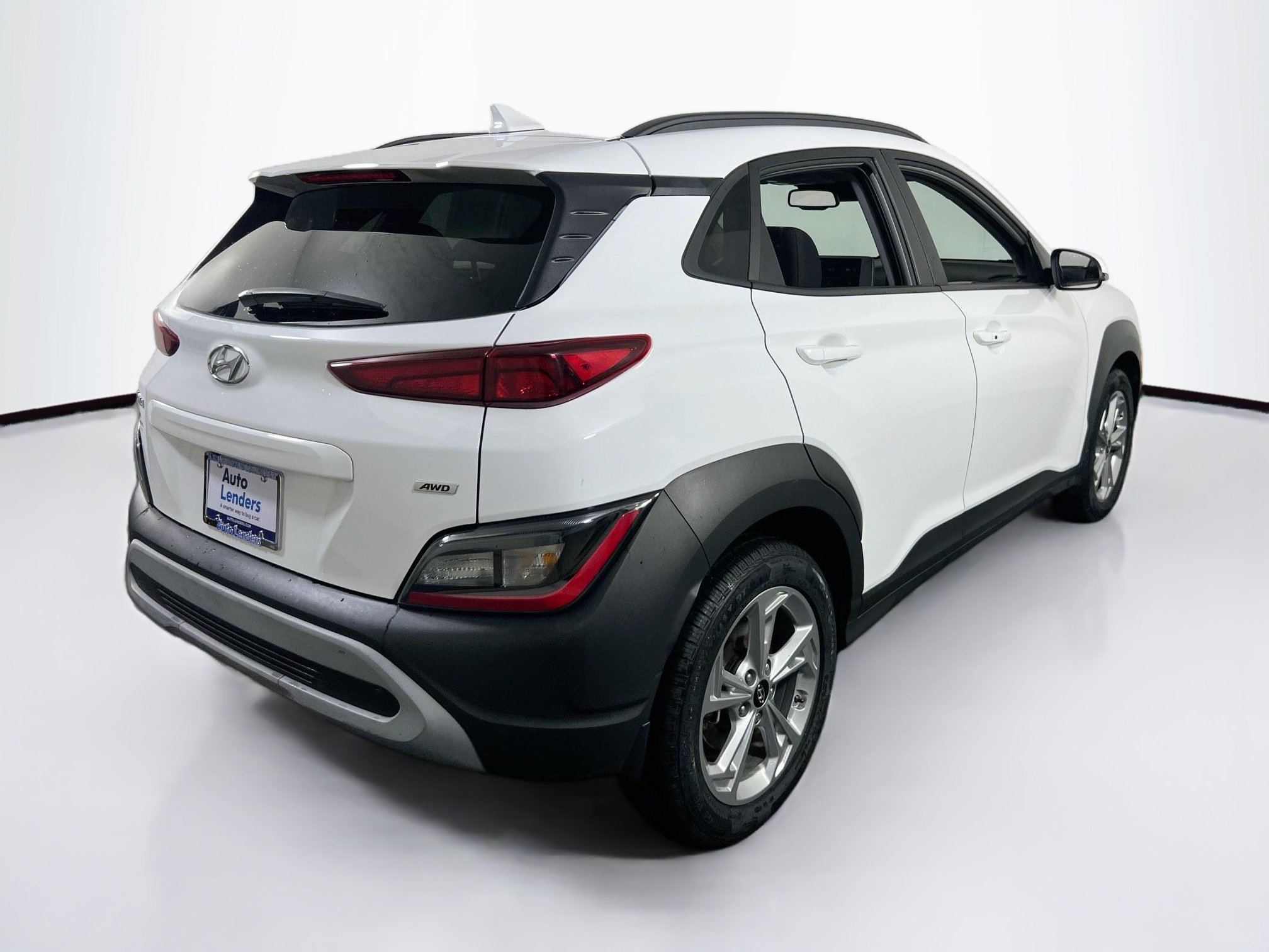 Used 2023 Hyundai Kona SEL AWD/4WD image 5