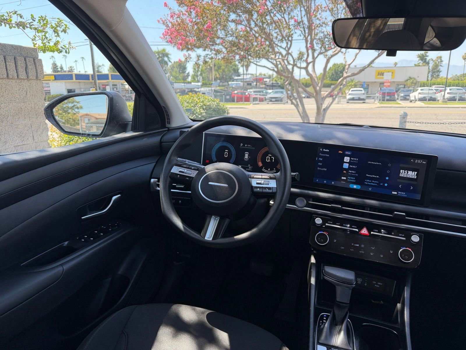 Used 2025 Hyundai Tucson SEL FWD image 36