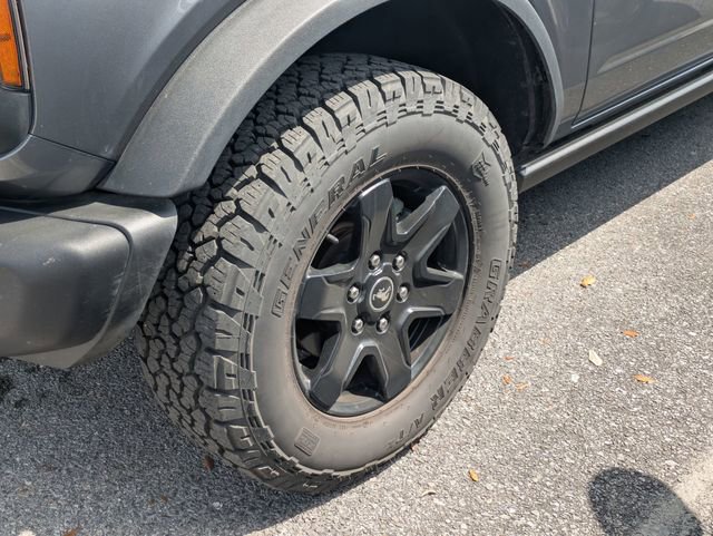 Used 2024 Ford Bronco Black Diamond image 6