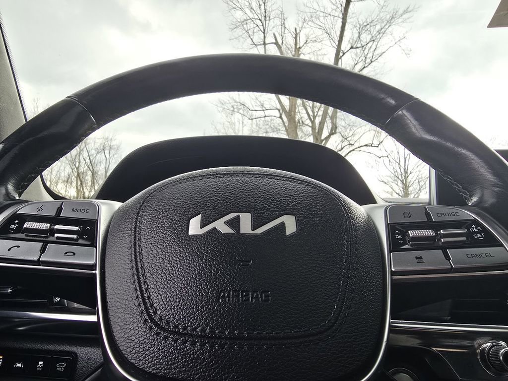 Used 2022 Kia Telluride SX w/ SX Prestige Package AWD/4WD image 31