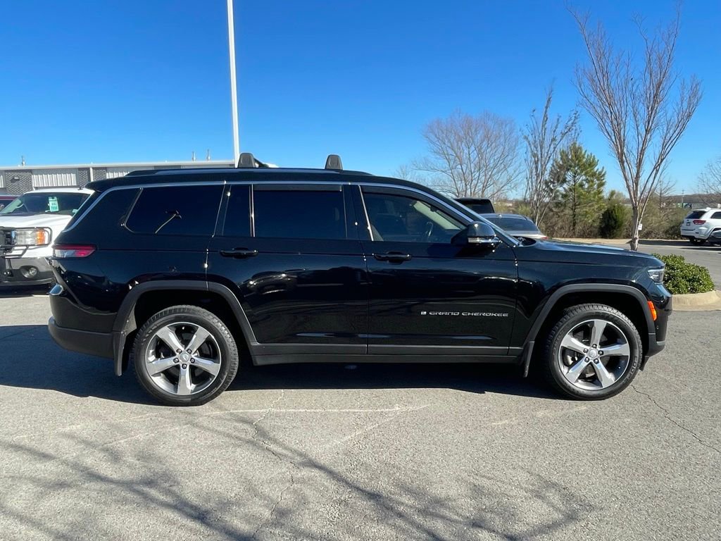 Used 2021 Jeep Grand Cherokee L Limited w/ Luxury Tech Group II image 9