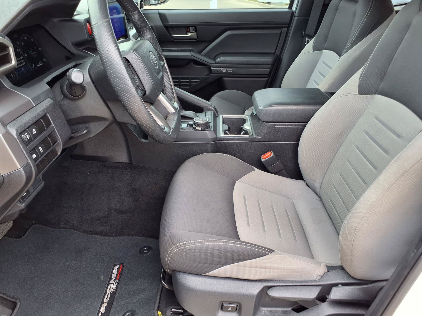 Used 2024 Toyota Tacoma TRD Off-Road AWD/4WD image 14