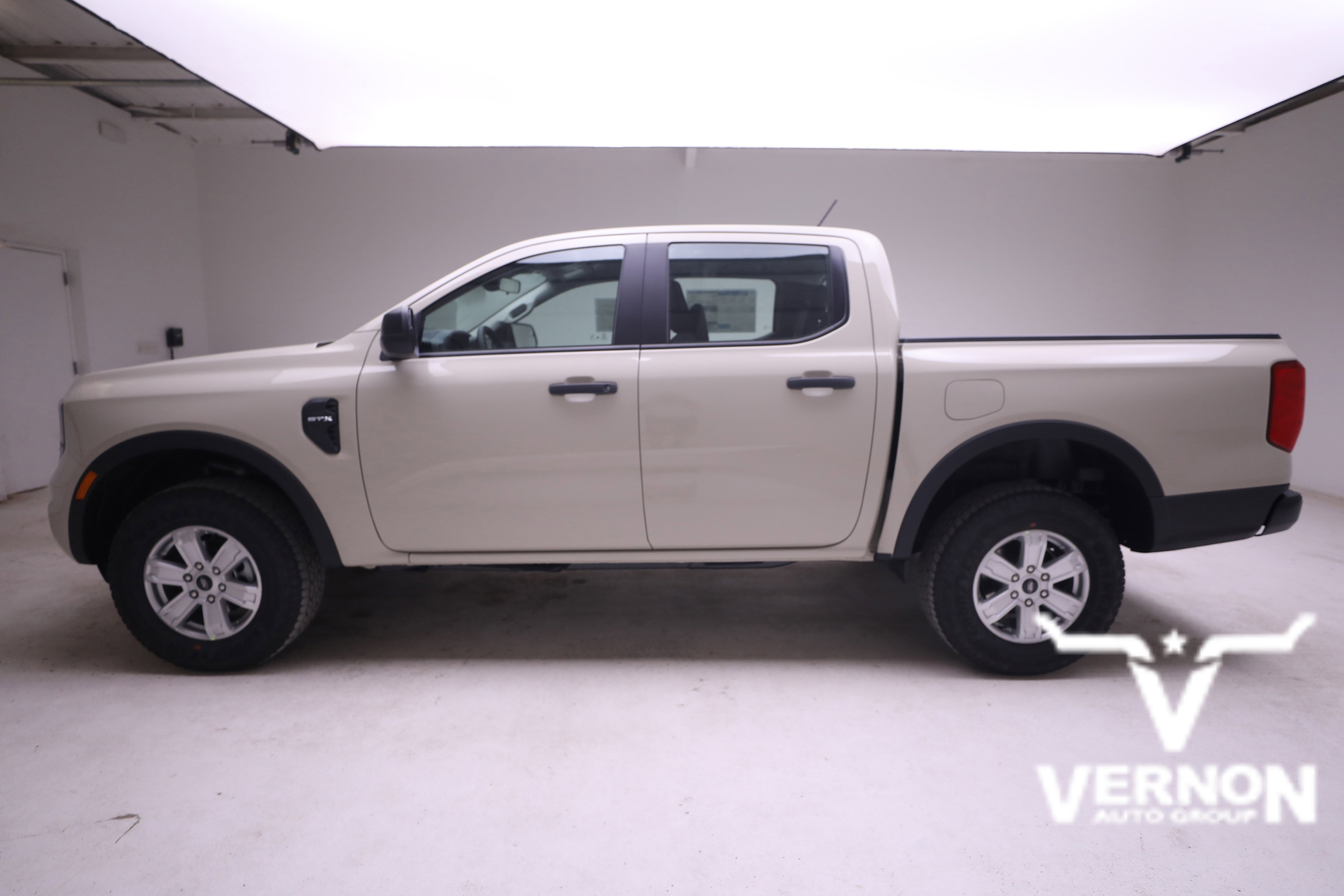 New 2025 Ford Ranger XL image 2