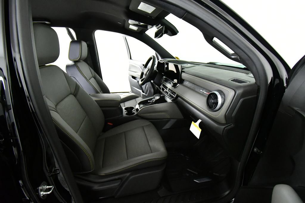 New 2026 Chevrolet Colorado ZR2 w/ Technology Package image 22