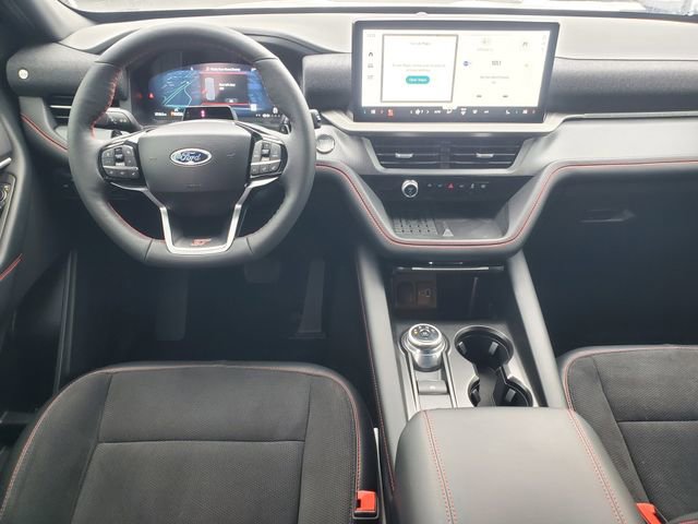Used 2025 Ford Explorer ST image 29