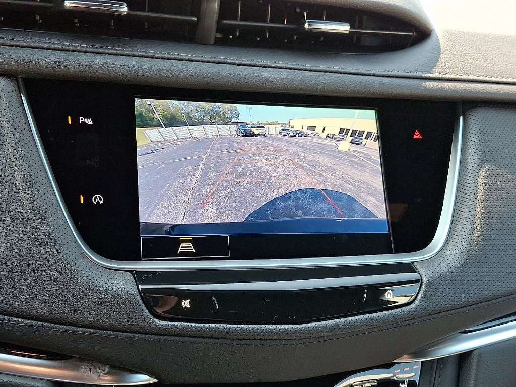 New 2025 Cadillac XT5 Premium Luxury AWD/4WD image 11