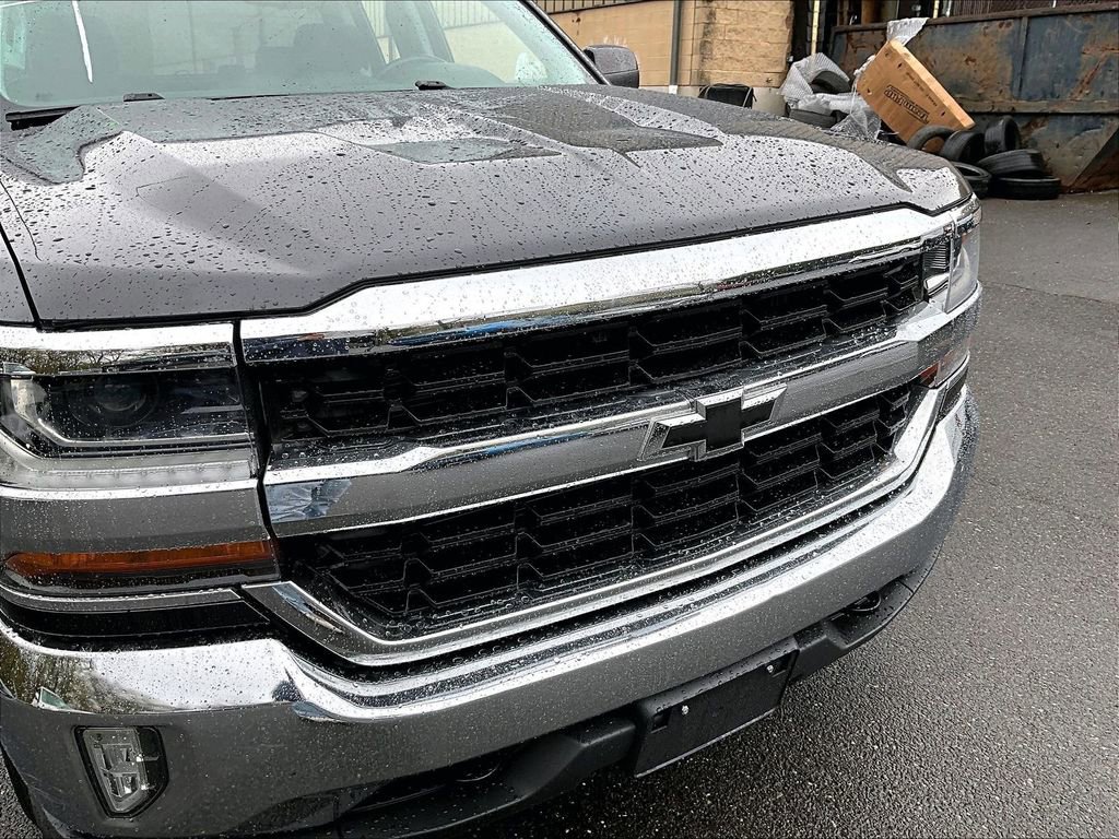 Used 2016 Chevrolet Silverado 1500 LT w/ All Star Edition AWD/4WD image 27