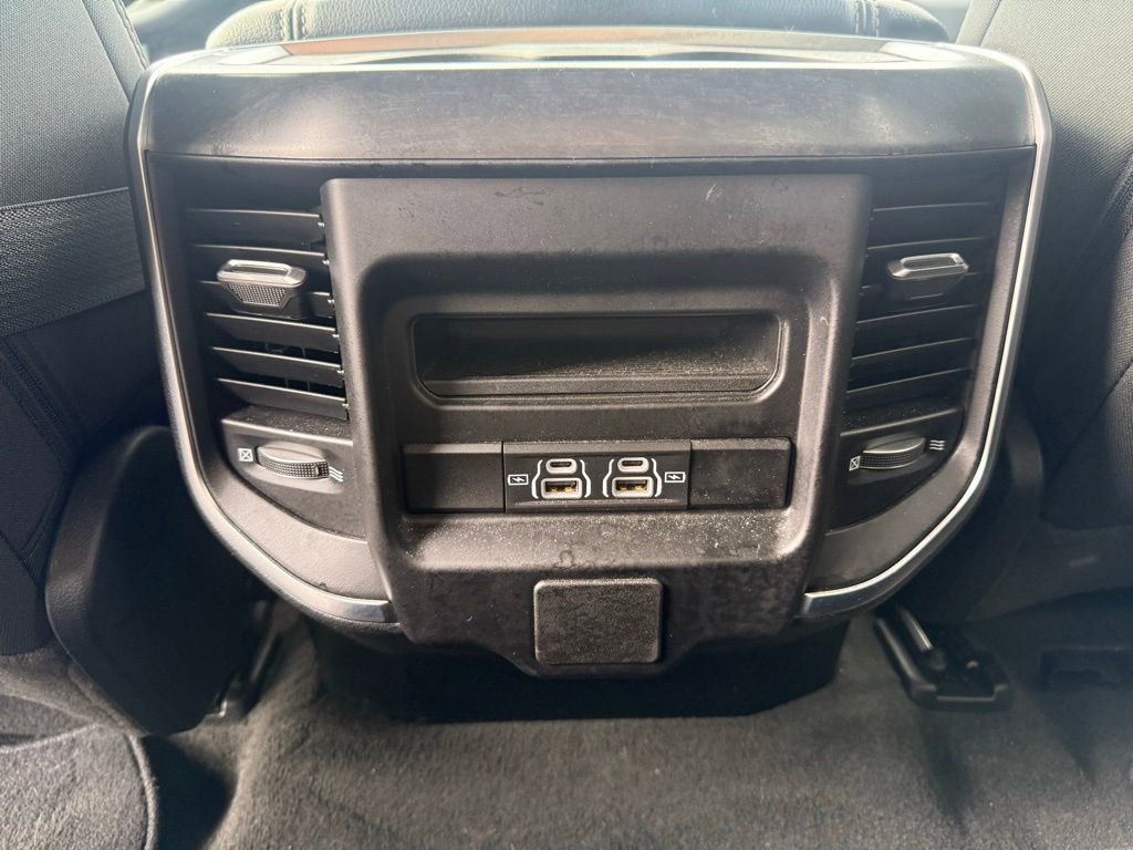Used 2024 RAM 1500 Big Horn AWD/4WD image 40