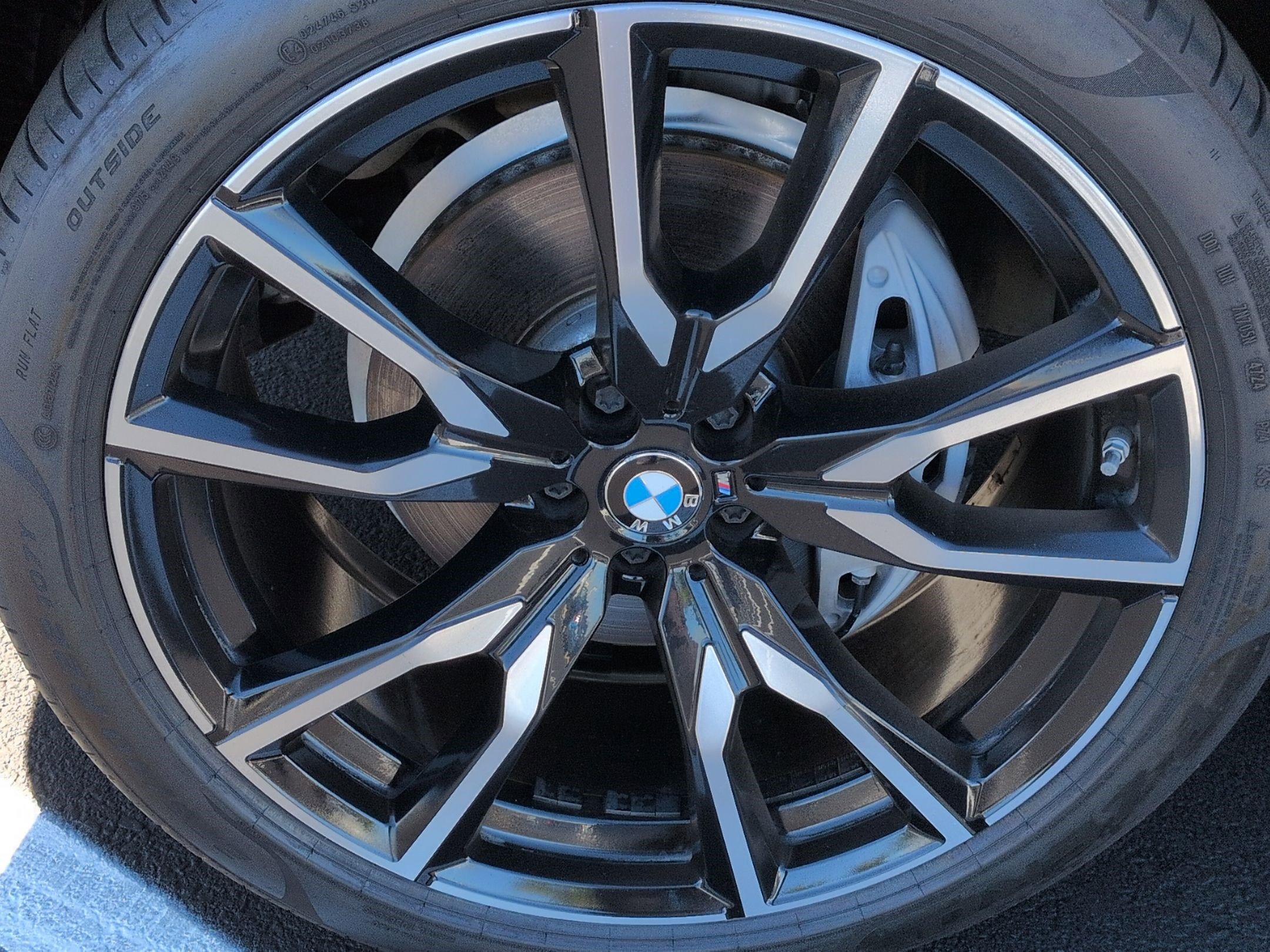 Used 2019 BMW X7 xDrive40i w/ Premium Package image 13