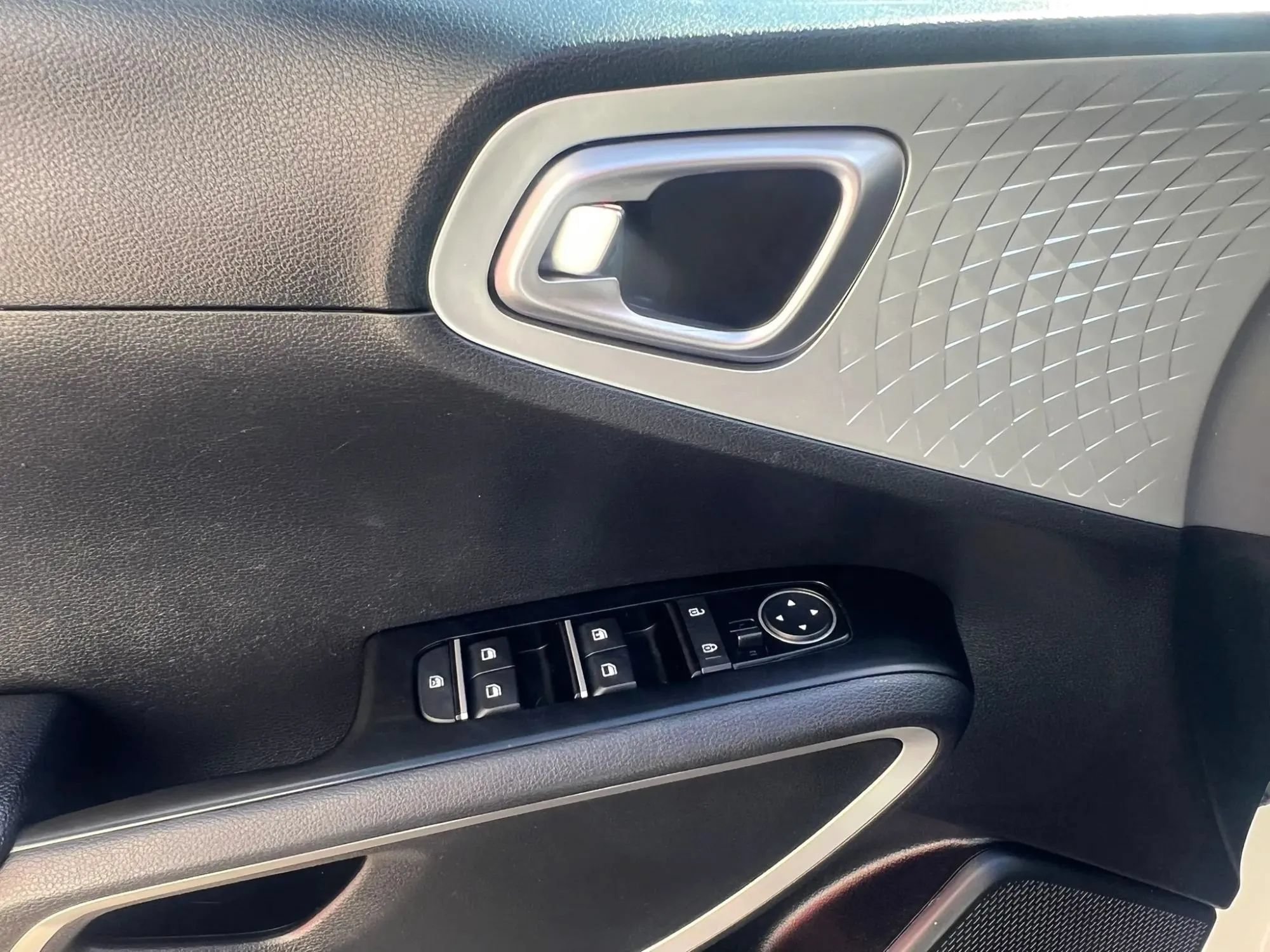 Used 2022 Kia Soul LX w/ Technology Package FWD image 12